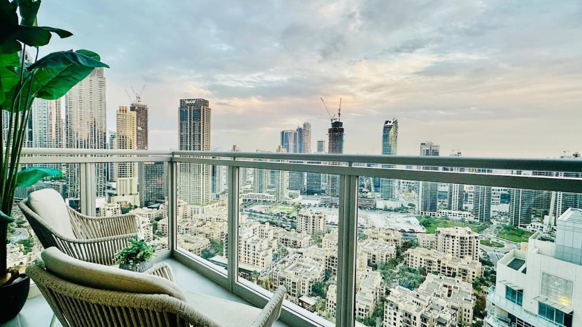Luxury In The Sky - 1br Burj Inner Circle Apartment